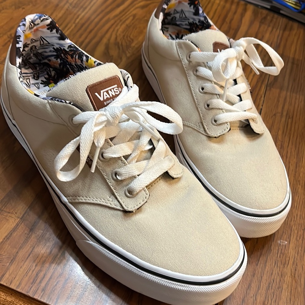 Vans Deluxe Comfort